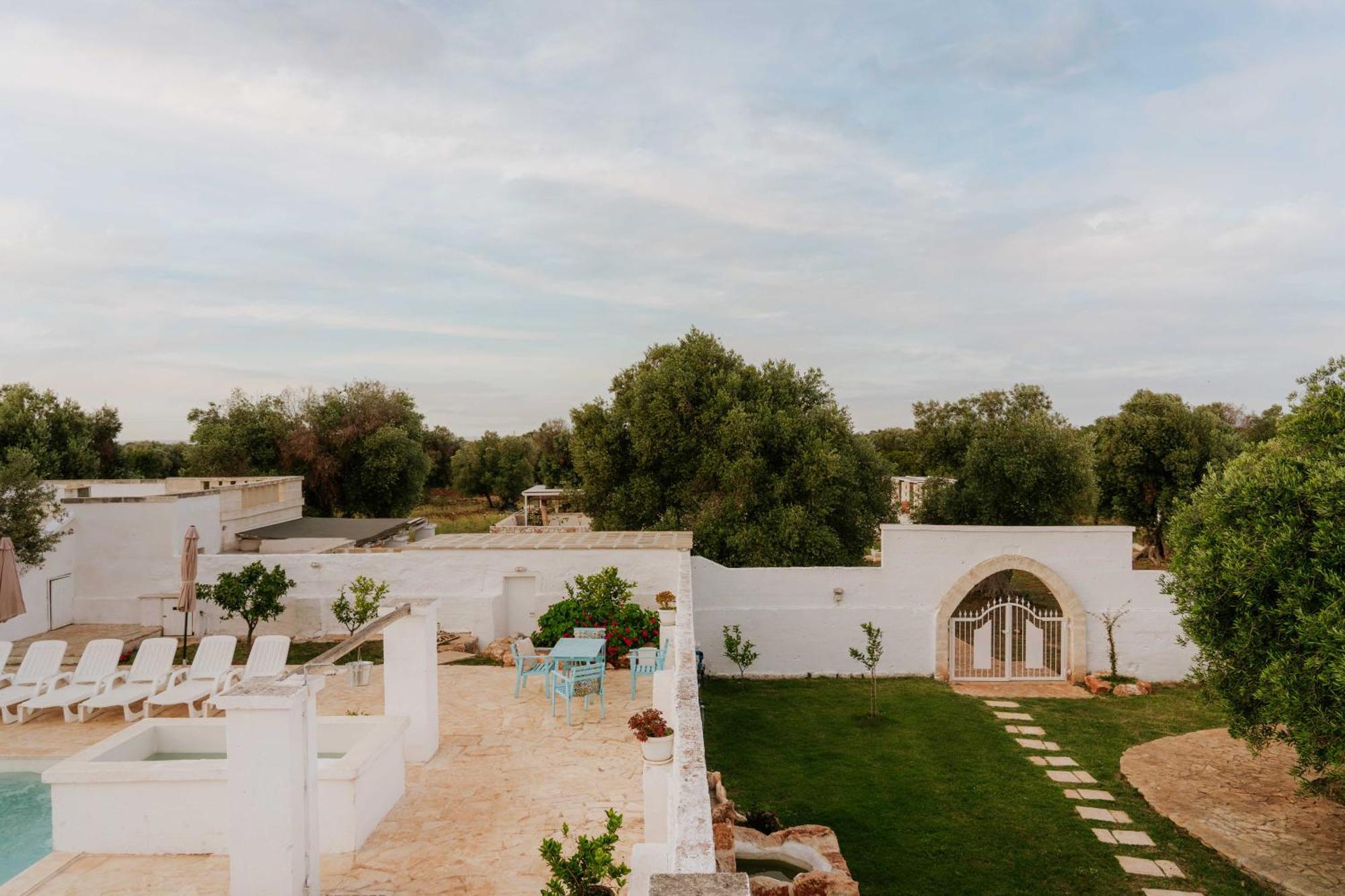 Masseria Della Piana Villanova di Ostuni Eksteriør billede